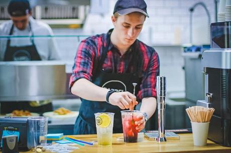 ¿Cualquier trabajo es bueno? El empleo temporal causaría los mismos perjuicios en la salud que el desempleo