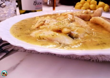 Filetes de gallo con almendras y eneldo Filetes de gallo con almendras y eneldo