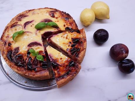 Tarta de ciruelas con yogur