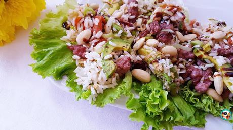 Ensalada de arroz con surimi