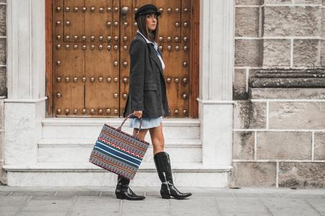 BLUE DRESS+COWBOY BOOTS+THE PERFECT BAG