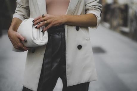 THE PERFECT LEATHER PANTS THE PERFECT LEATHER PANTS