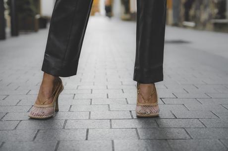 THE PERFECT LEATHER PANTS THE PERFECT LEATHER PANTS