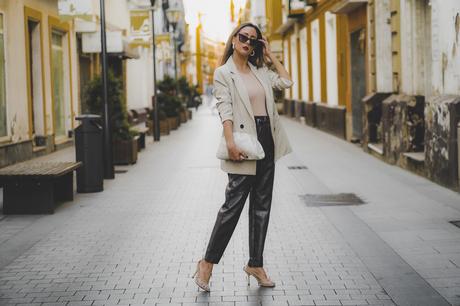 THE PERFECT LEATHER PANTS THE PERFECT LEATHER PANTS