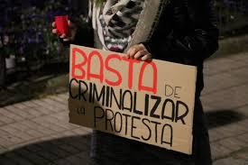 Absolución para el coño insumiso