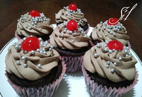 MY BIRTHDAY CUPCAKES