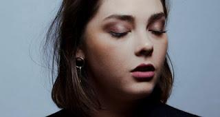 Vendredi Sur Mer - Premiers Emois (2019)