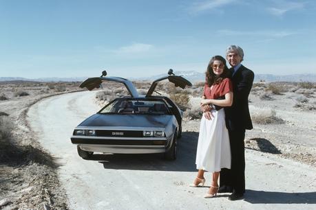 John DeLorean y la supermodelo Cristina Ferrare. La turbulenta historia del creador del coche de Regreso al Futuro.