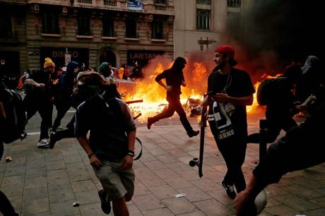 Catalanes que han perdido el norte, el sur, el este y el lejano oeste