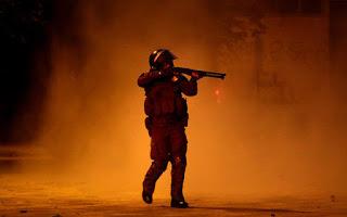 Chile: Los Cómplices Del Desastre. El Silencio No Es Nuestro Idioma