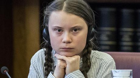 LAS NUEVAS ‘RELIGIONES’ CON LAS QUE LOS NUEVOS FIELES HAN SUSTITUIDO A LAS TRADICIONALES LAS NUEVAS ‘RELIGIONES’ CON LAS QUE LOS NUEVOS FIELES HAN SUSTITUIDO A LAS TRADICIONALES