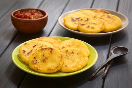 arepas de plátano desayuno