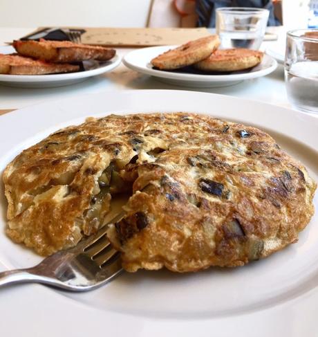 Viaje a Barcelona: qué ver y dónde ir a comer bar nou tortilla