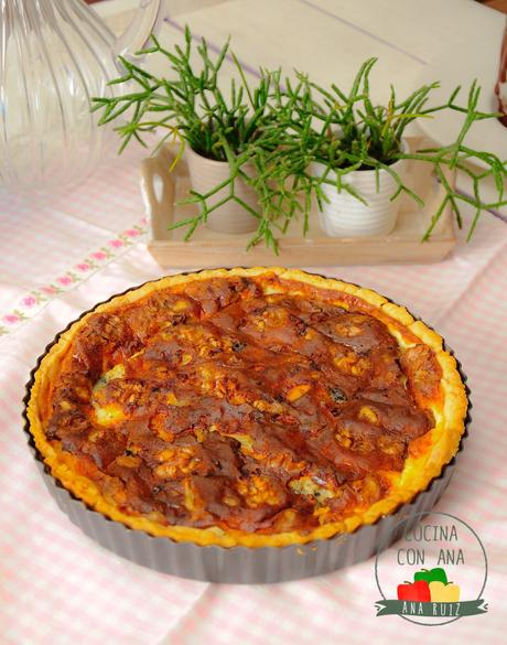 QUICHE DE QUESO AZUL Y NUECES QUICHE DE QUESO AZUL Y NUECES