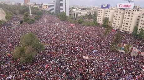 Todos Somos Chile (El Silencio No Es Nuestro Idioma) Todos Somos Chile (El Silencio No Es Nuestro Idioma)