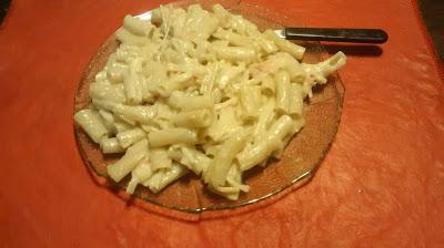 Penne a la carbonara falsos