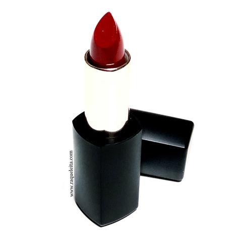 productos-maquillaje-organico-zuii-organic barra-labios-lux-zuii-organic