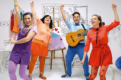 Música, títeres, teatro y elecciones