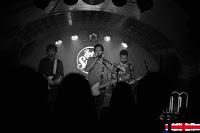 Naponia en El perro de la parte de atrás del coche