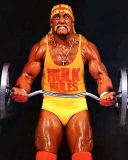 Hulk Hogan Revela porque usa colores Rojo y Amarillo