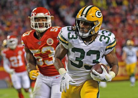 Packers consigue un apretado triunfo en un partidazo sin Mahomes