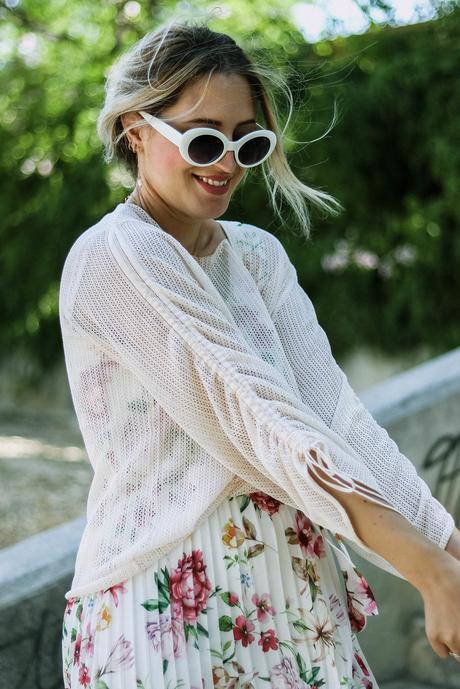 FLOWERS DRESS & SWEATER