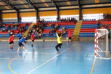 Tablas en un campo complicado Tablas en un campo complicado