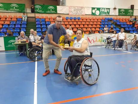 El III Trofeo Ciudad de Dos Hermanas se queda en casa