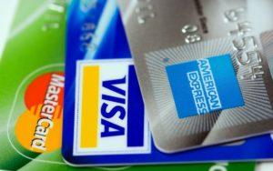Mejores tarjetas de crédito para viajeros, comprar con descuentos y aquellas que son gratis!