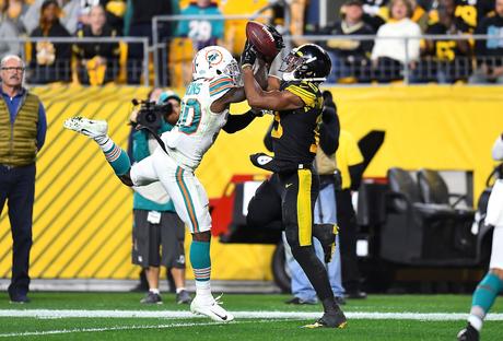 Los Dolphins siguen encontrando maneras de perder, ahora con los Steelers