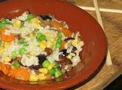 Arroz frito tres delicias vegano