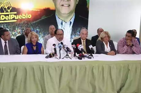 Son 22 los renunciantes CC del PLD Sur y Este para seguir a LF.