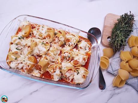 Caracolas rellenas de boloñesa de atún