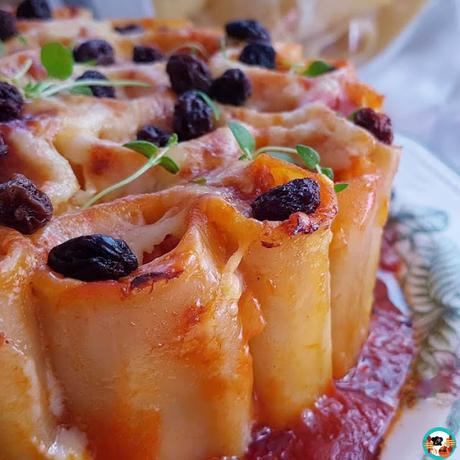 Caracolas rellenas de boloñesa de atún