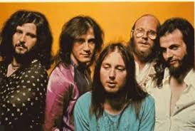 Gentle Giant - Totally Out Of The Woods The BBC Sessions (1970-75 / 2000) Gentle Giant - Totally Out Of The Woods The BBC Sessions (1970-75 / 2000)