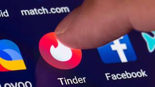 LA AGONÍA DEL EROS (2012), DE BYUNG-CHUL HAN. EL AMOR EN LOS TIEMPOS DE TINDER. LA AGONÍA DEL EROS (2012), DE BYUNG-CHUL HAN. EL AMOR EN LOS TIEMPOS DE TINDER.