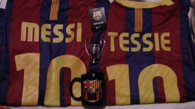 Messi vs. Chicharito : Visca Barça, Glory United !