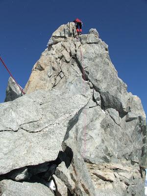 ALPES DOS CUATROMILES EN 15 HORAS DENT DU GEANT Y EL ROCHEFORT