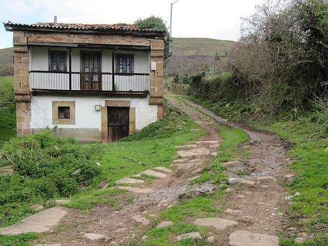 CAMINANDO POR LA CALZADA ROMANA DE CANTABRIA