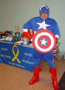 Capitan América se lanza como Alcalde en pueblo de EEUU