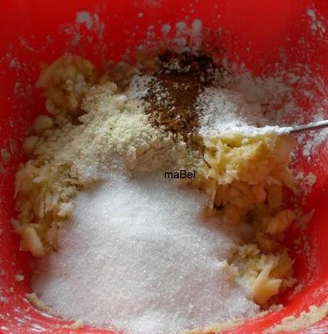 Tarta cremosa de manzanas y almendras ( GF )