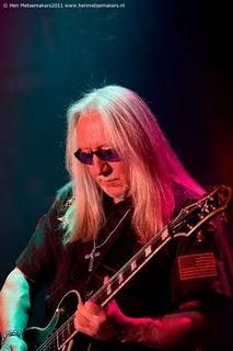 URIAH HEEP  nuevo disco 