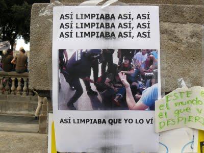 Protesta por la carga policial de Plaza Cataluña