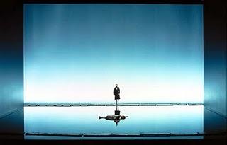 ¡Usted solo hace teatro!: Símbolo del lenguaje dentro de la vida.