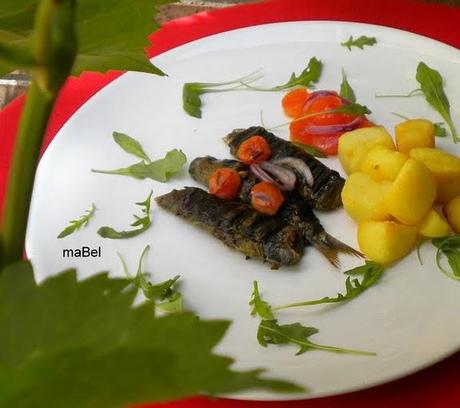 Sardinas en hojas de parra a la plancha