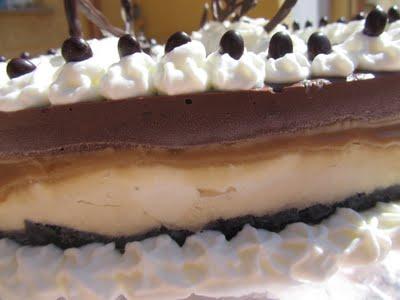 TARTA HELADA DE NATA, TOFFE Y CHOCOLATE