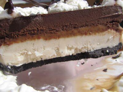 TARTA HELADA DE NATA, TOFFE Y CHOCOLATE