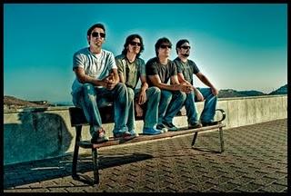 Video: 119 db (On A Plane Crash) De Audio's Pain