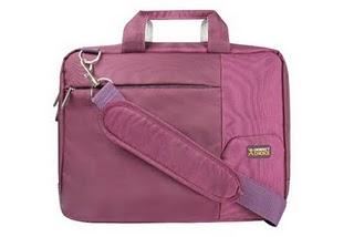 Transportar de forma vanguardista laptops y netbooks con el nuevo Portafolio y Backpack Purple