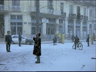 CINEFÓRUM DE SOBREMESA (porque el cine nos alimenta...)Hoy: Paisaje en la niebla, (Theo Angelopoulos, 1988)